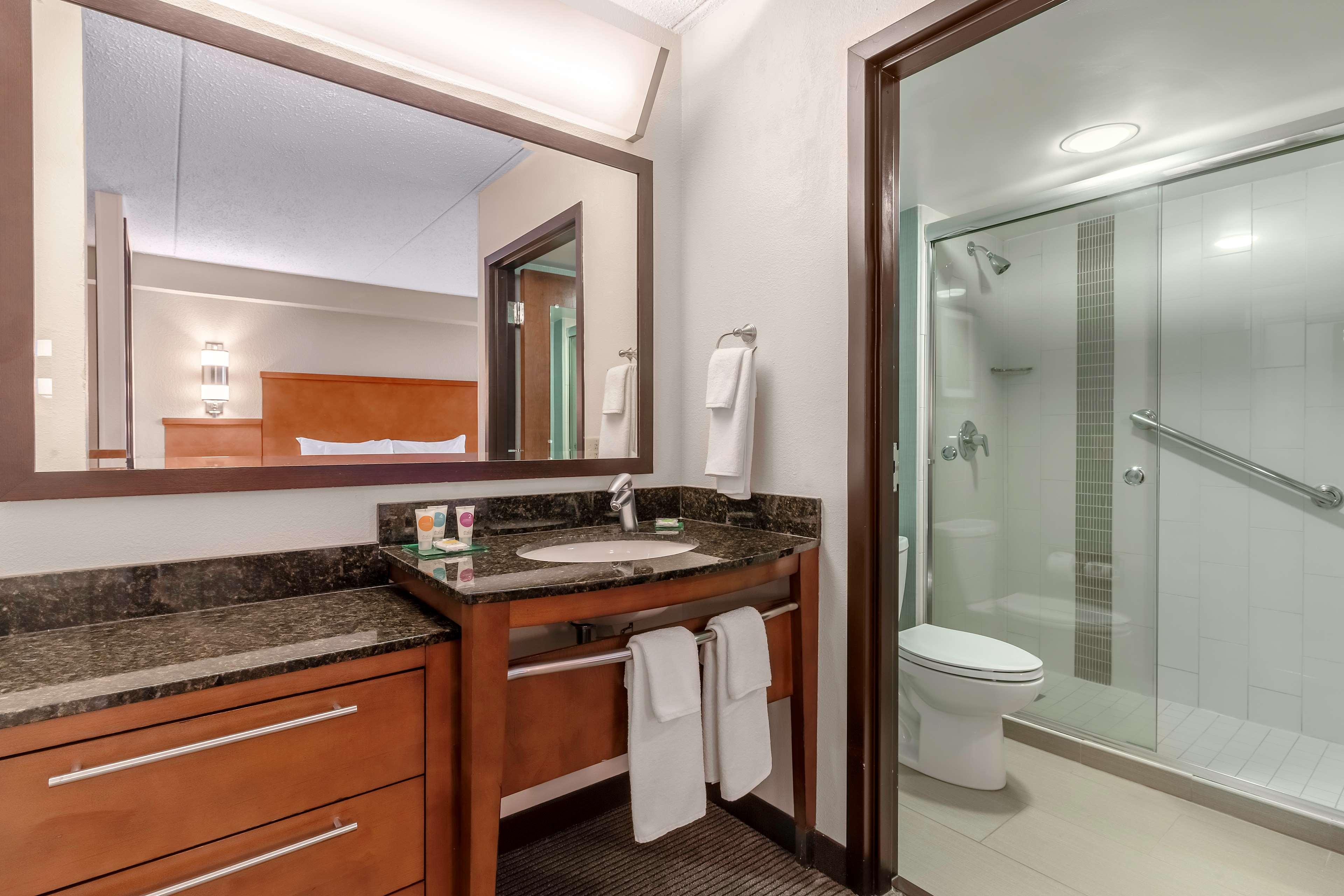 Hyatt Place Charlotte Airport Billy Graham Parkway Екстериор снимка