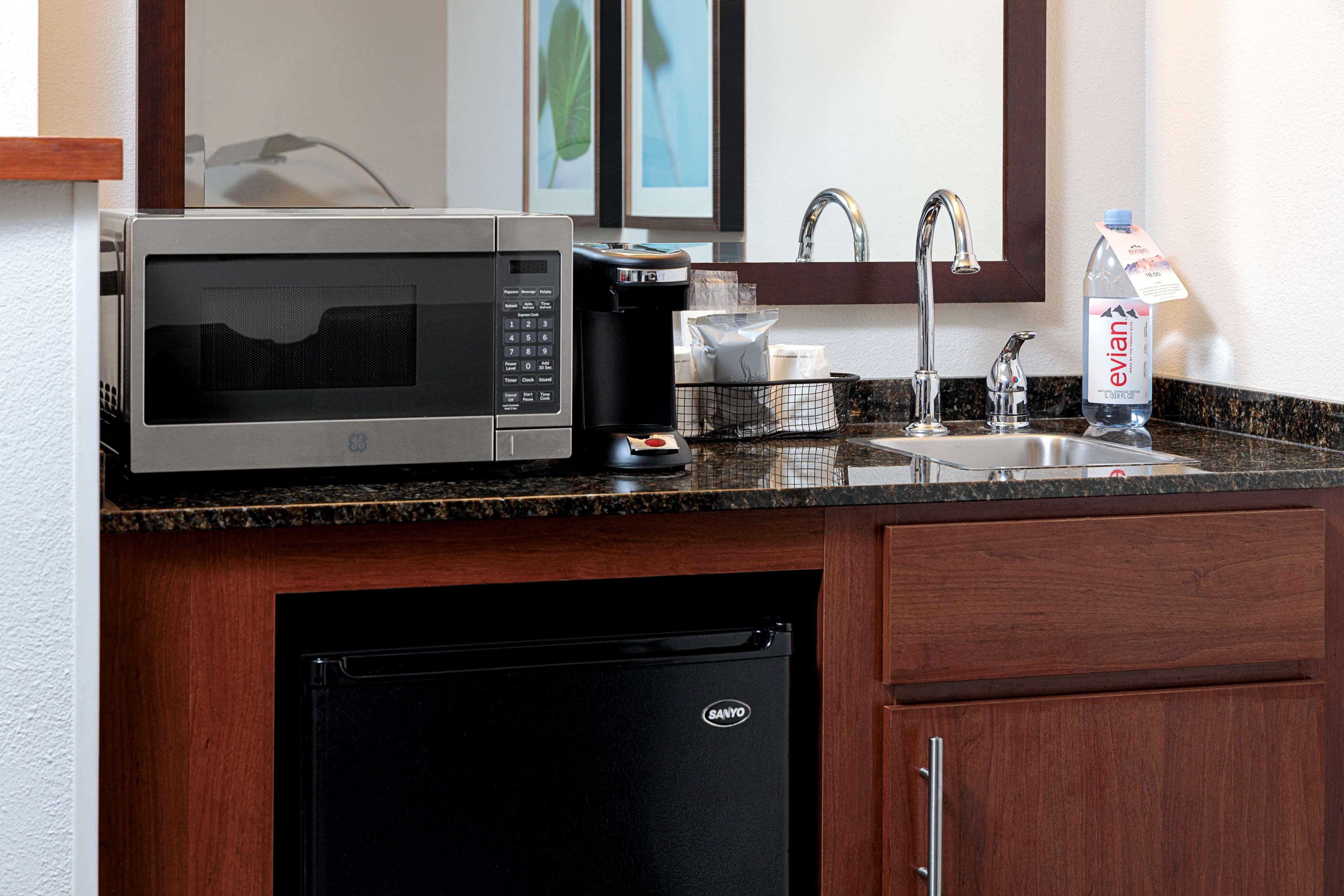 Hyatt Place Charlotte Airport Billy Graham Parkway Екстериор снимка