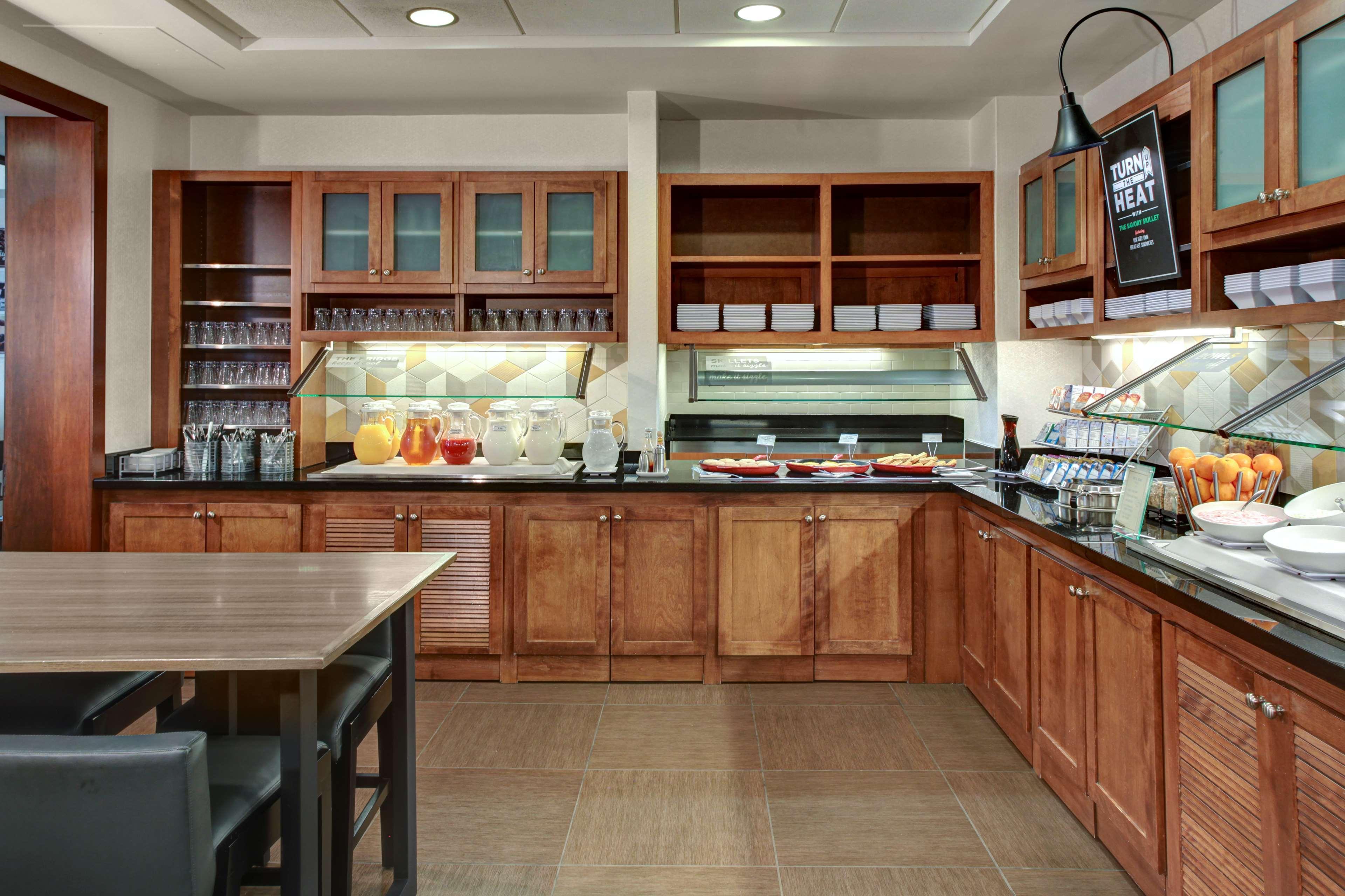 Hyatt Place Charlotte Airport Billy Graham Parkway Екстериор снимка