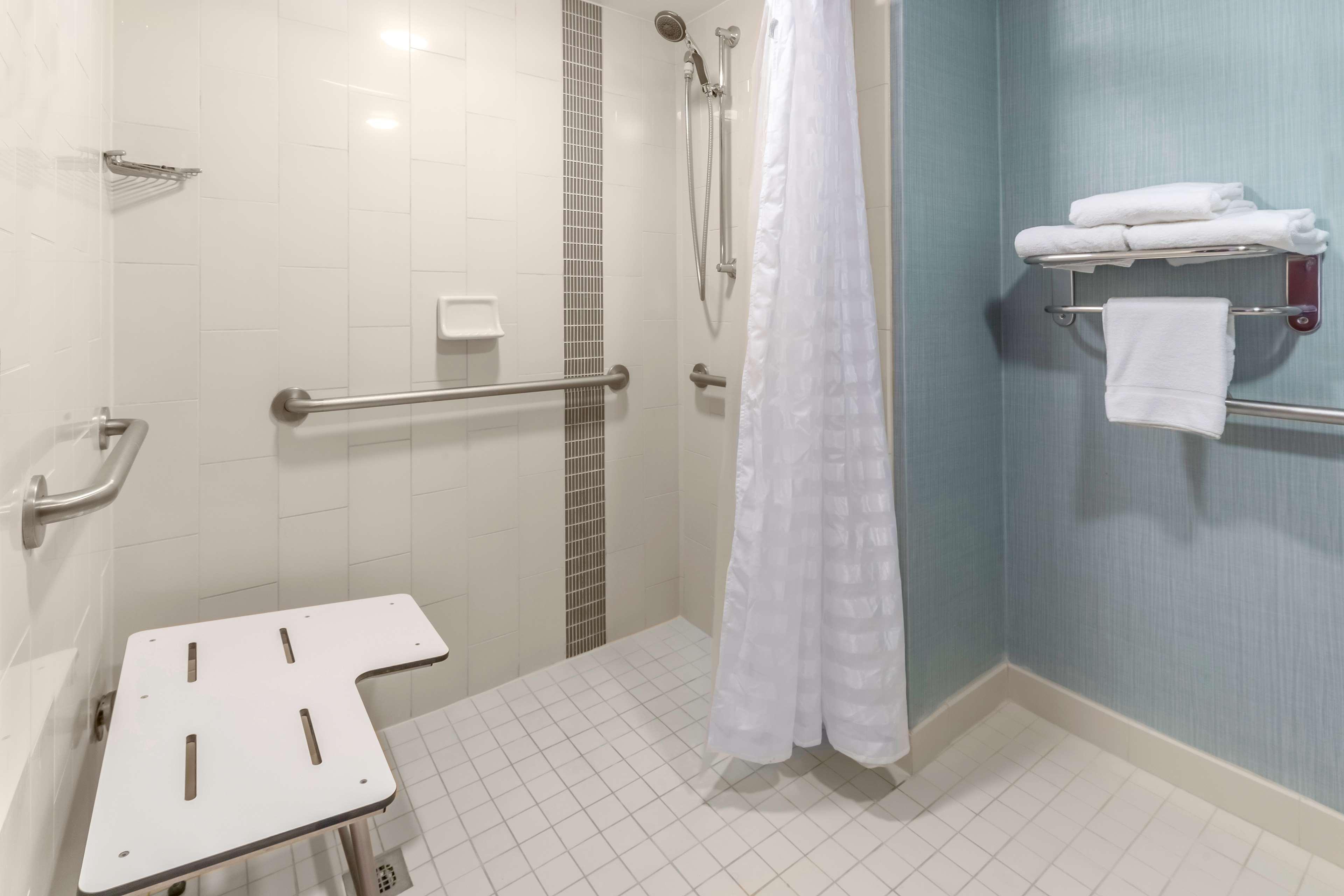 Hyatt Place Charlotte Airport Billy Graham Parkway Екстериор снимка