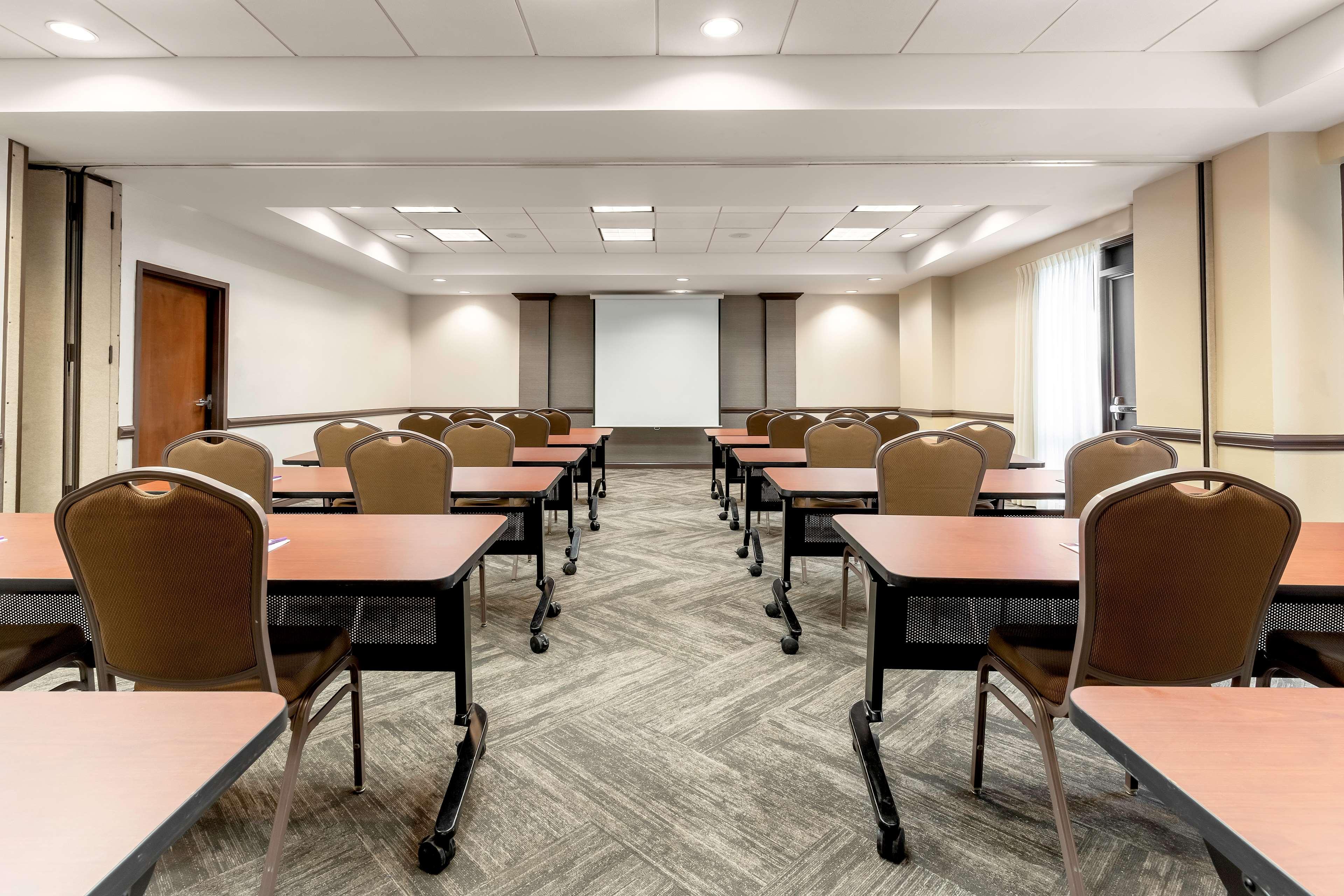 Hyatt Place Charlotte Airport Billy Graham Parkway Екстериор снимка