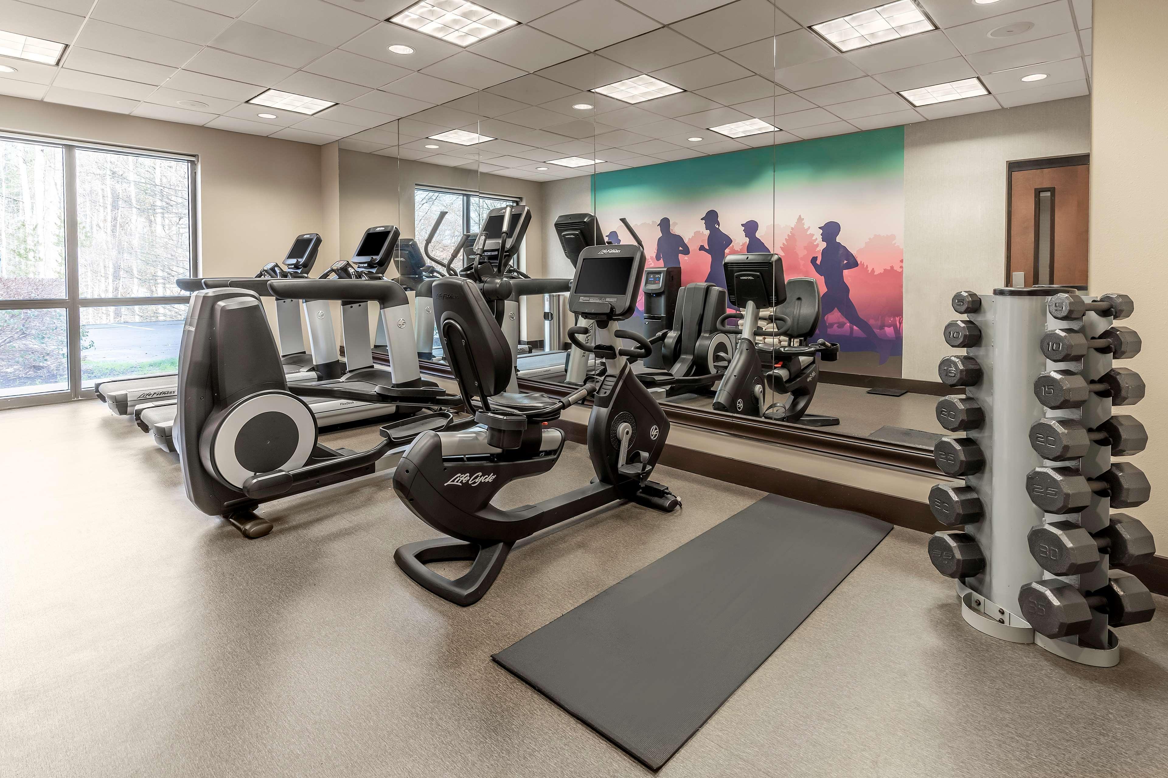 Hyatt Place Charlotte Airport Billy Graham Parkway Екстериор снимка