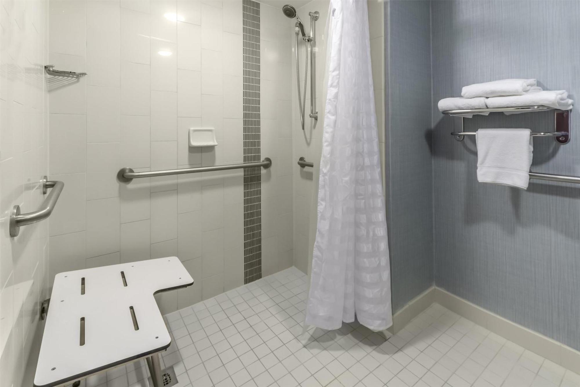 Hyatt Place Charlotte Airport Billy Graham Parkway Екстериор снимка