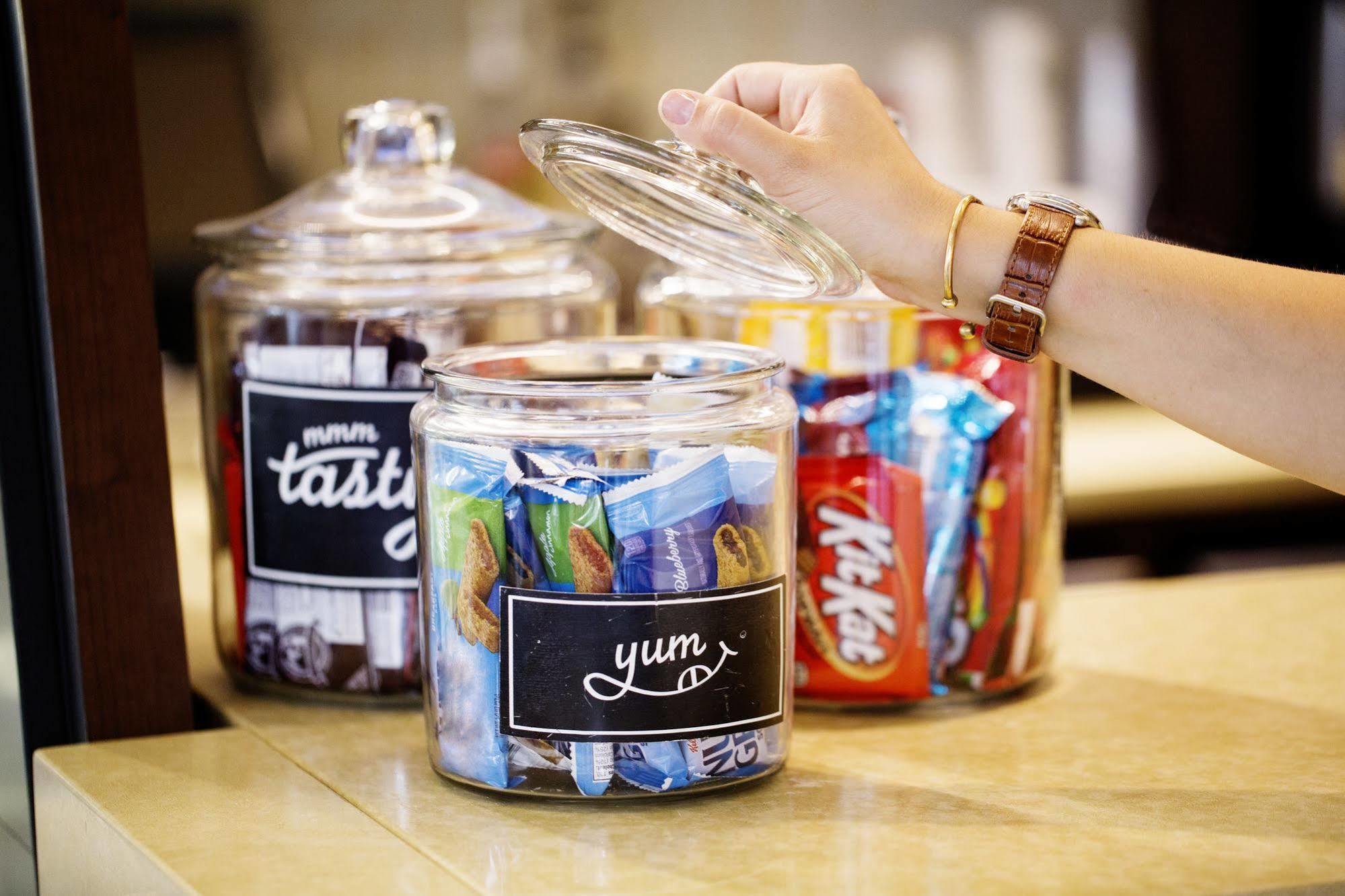 Hyatt Place Charlotte Airport Billy Graham Parkway Екстериор снимка